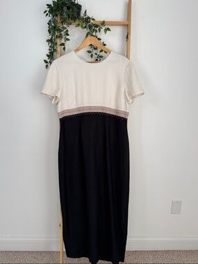 90's Vintage Maggy London Neutral Two-Tone  Maxi Dress - Black & Cream Size 16